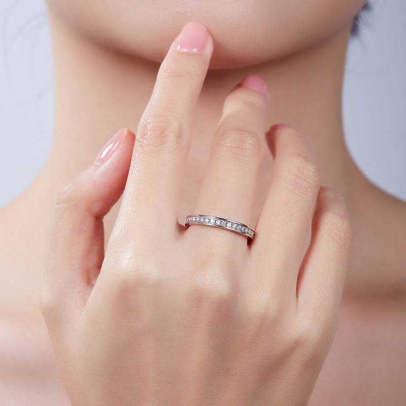 Straight lined ring full circle protective ring S925 silver plated platinum moissanite diamond 60 points D-grade